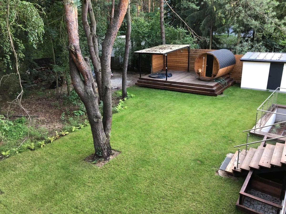 Luksusowy Apartament Pod Lasem, Otwock -Shared Garden, Sauna, Wood Hot Tub! Hot Tub Seasonal! 外观 照片